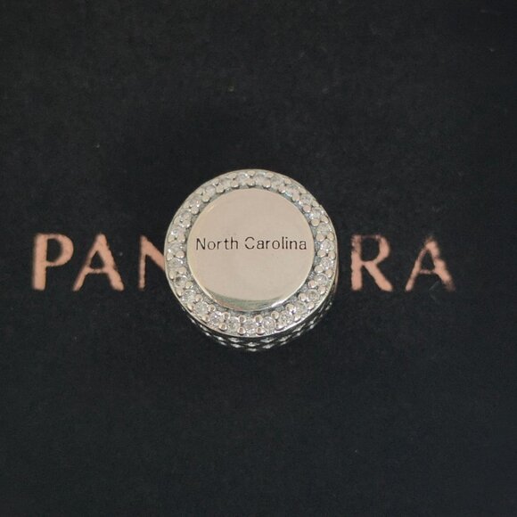 Pandora North Carolina Map Bead Charm Bracelet Pendant S925 Silver with box - Picture 2 of 7